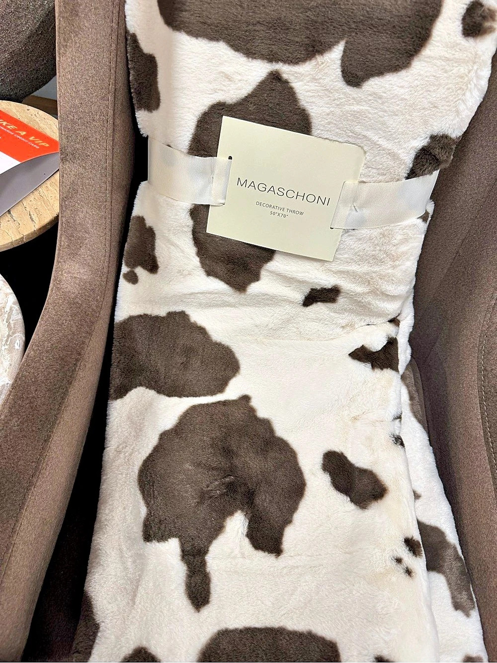 Magaschoni Decorative Faux Fur Throw Blanket Cow Print NWT